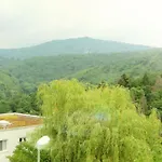 Apartment Waldallee - *